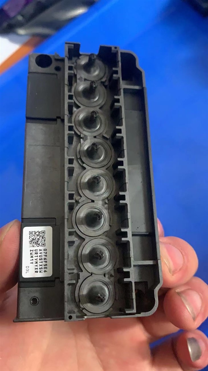 Espon Printhead Model：DX5 F160010/DX5 186000